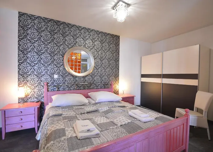 Concha-apartamenty Bryza-parking דירה *