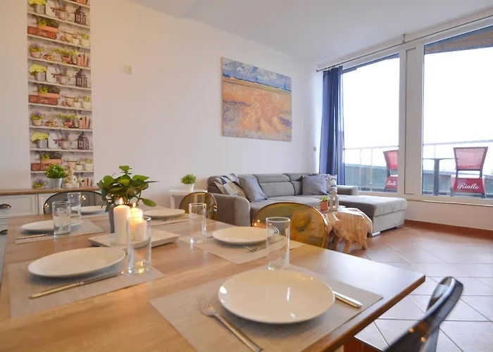 Concha-apartamenty Bryza-parking דירה